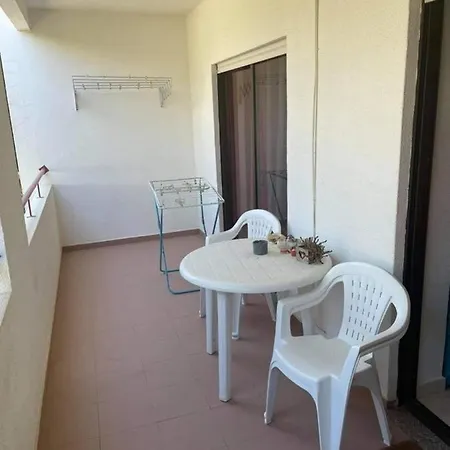 Nice Senhora Da Rocha Flat First Line Beach *